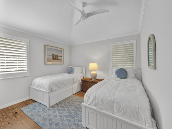 Old Naples Luxury Vacation Rental | Family Beach Retreat with Guest House