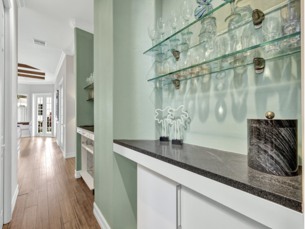 Old Naples Luxury Vacation Rental | Family Beach Retreat with Guest House