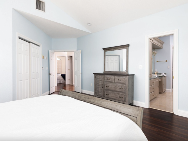 Intracoastal Waterfront Vacation Rental with Pool & Spa Treasure Island Luxury Home