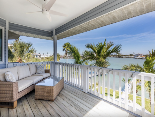 Intracoastal Waterfront Vacation Rental with Pool & Spa Treasure Island Luxury Home