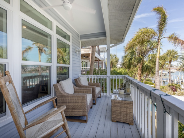 Intracoastal Waterfront Vacation Rental with Pool & Spa Treasure Island Luxury Home