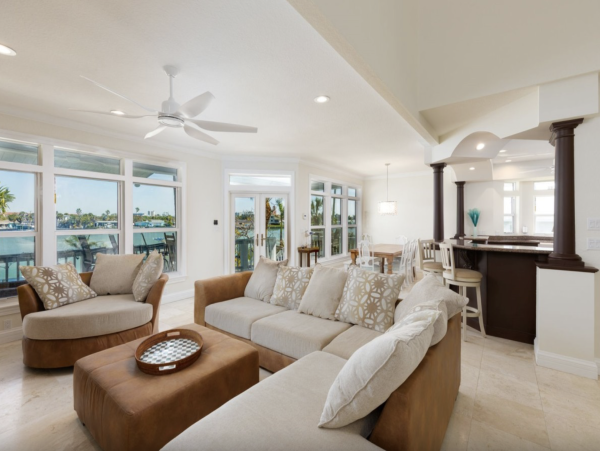 Intracoastal Waterfront Vacation Rental with Pool & Spa Treasure Island Luxury Home