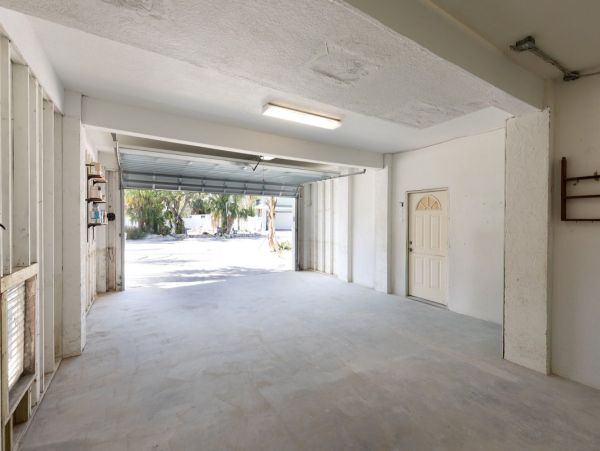 Intracoastal Waterfront Vacation Rental with Pool & Spa Treasure Island Luxury Home