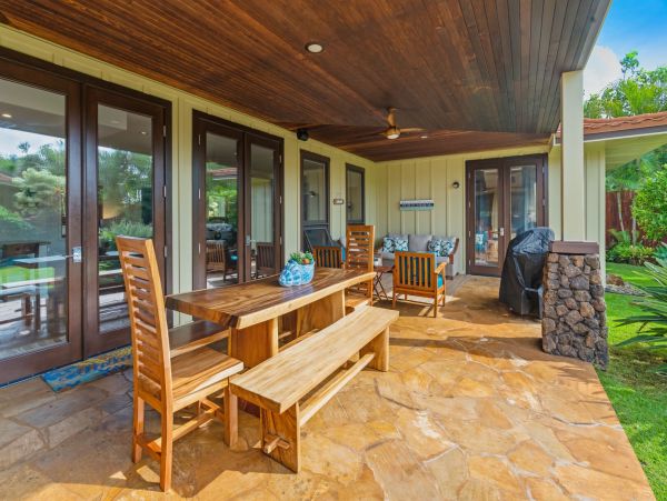 Luxury Three-Bedroom Home with Private Pool, Gourmet Kitchen, & Resort Amenities