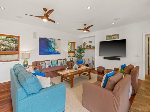 Luxury Three-Bedroom Home with Private Pool, Gourmet Kitchen, & Resort Amenities
