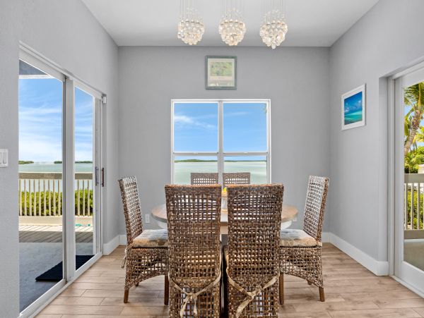 Big Coppitt Key Waterfront Home With Private Pool