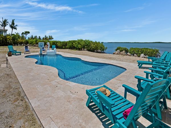 Big Coppitt Key Waterfront Home With Private Pool