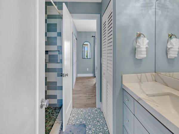 Big Coppitt Key Waterfront Home With Private Pool