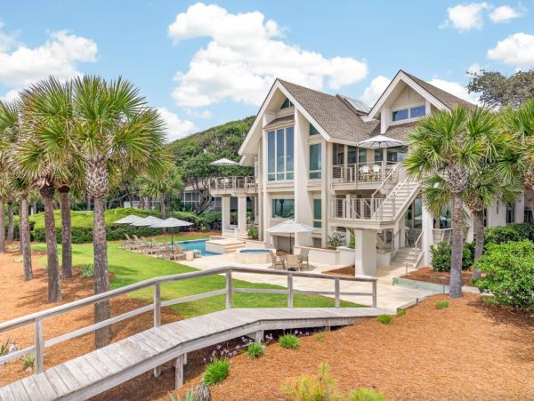 Six Bedroom Oceanfront Vacation Rental - Luxury Hilton Head Island Estate