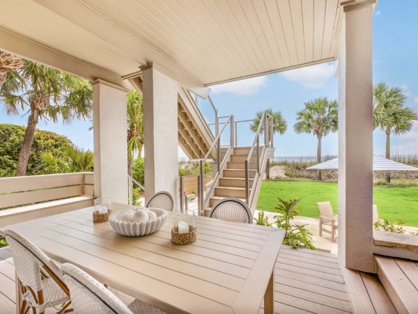 Six Bedroom Oceanfront Vacation Rental - Luxury Hilton Head Island Estate
