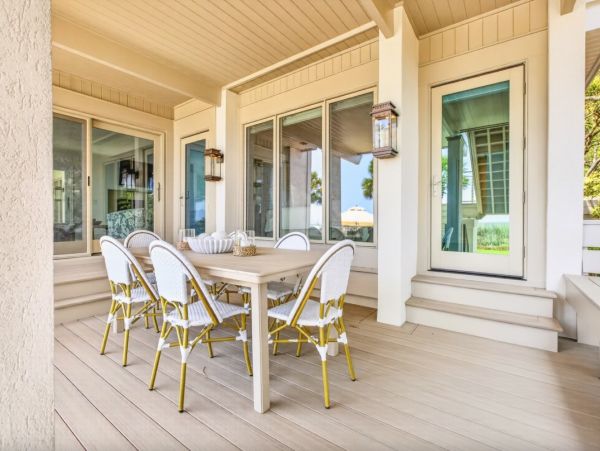 Six Bedroom Oceanfront Vacation Rental - Luxury Hilton Head Island Estate