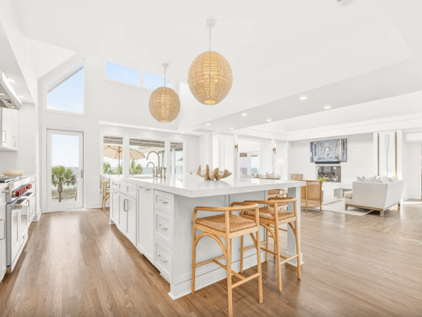 Six Bedroom Oceanfront Vacation Rental - Luxury Hilton Head Island Estate