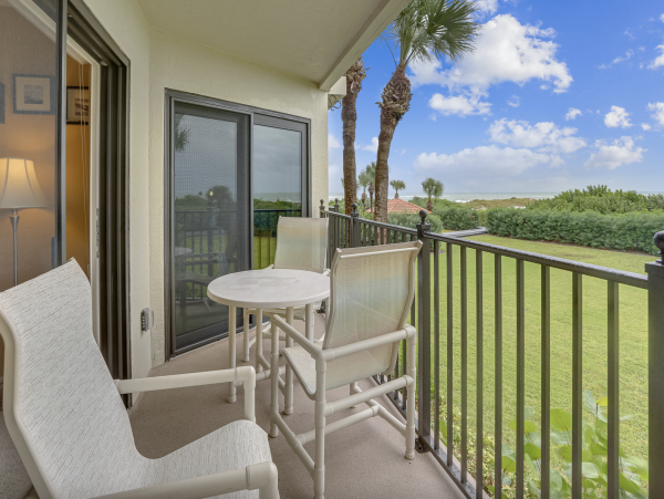 St Petersburg Beachfront Condo Rental Gulf Front Vacation Rental with Balcony - additional view, photo 2