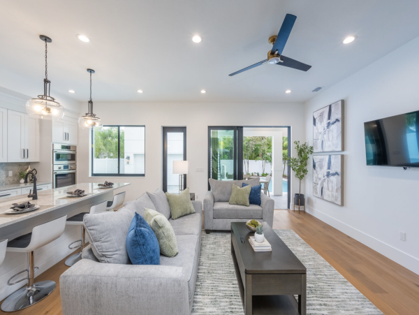 Luxury Sarasota Vacation Home with Pool & Guest House