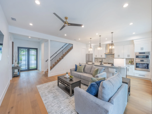 Luxury Sarasota Vacation Home with Pool & Guest House