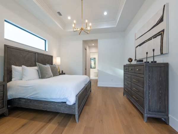 Luxury Sarasota Vacation Home with Pool & Guest House