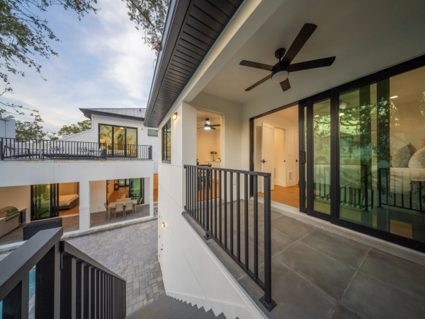 Luxury Sarasota Vacation Home with Pool & Guest House