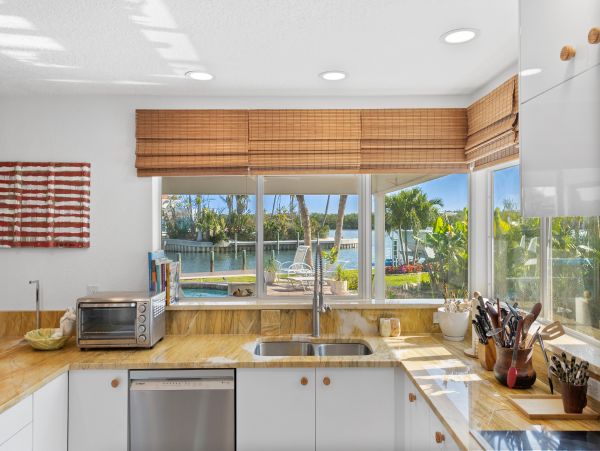 Longboat Key Elegant Waterfront Retreat with Private Dock & Pool