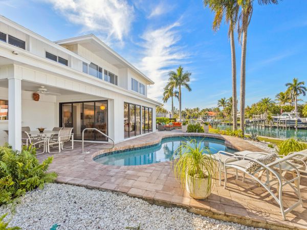 Longboat Key Elegant Waterfront Retreat with Private Dock & Pool
