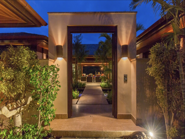 Pure Luxury One level Estate Home