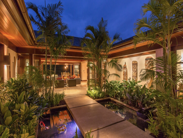 Pure Luxury One level Estate Home