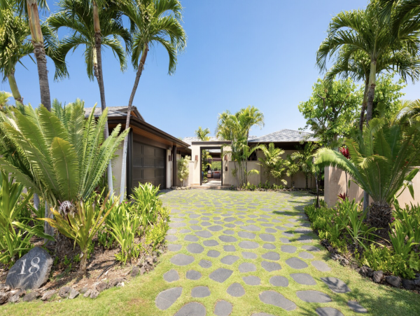 Pure Luxury One level Estate Home