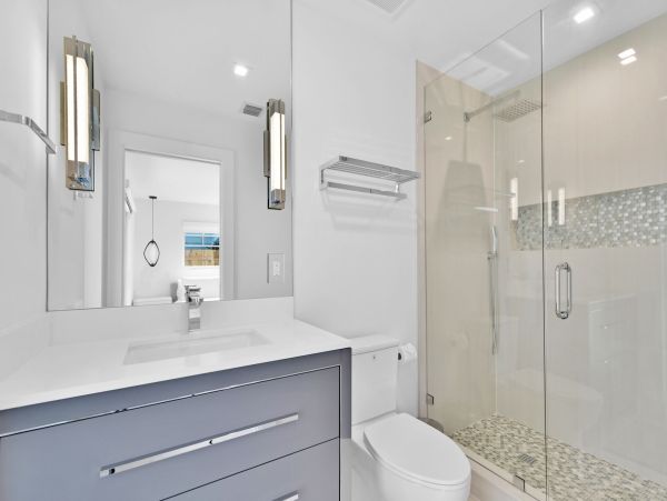 Delray Beach Beautiful Five Bedroom Vacation Home with Pool 5 Bedroom