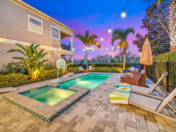 Orlando Exceptional Four Bedroom Vacation Villa