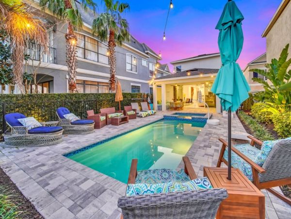 Orlando Exceptional Four Bedroom Vacation Villa