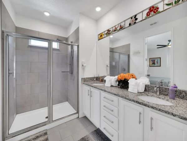 Orlando Exceptional Four Bedroom Vacation Villa
