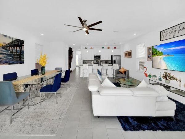 Orlando Exceptional Four Bedroom Vacation Villa