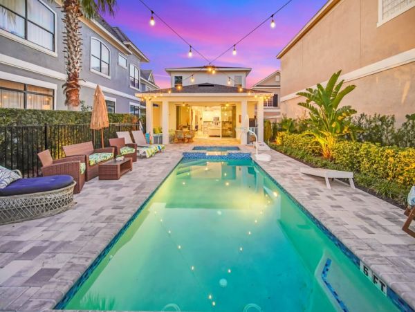 Orlando Exceptional Four Bedroom Vacation Villa
