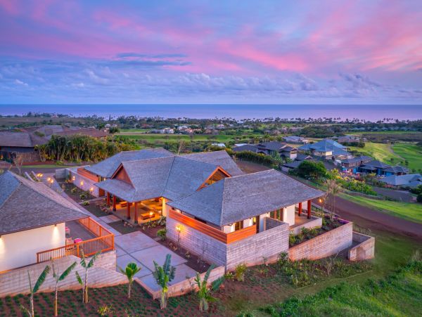 Kauai Luxury Vacation Rental - South Shore Villa and Guest House with Pool