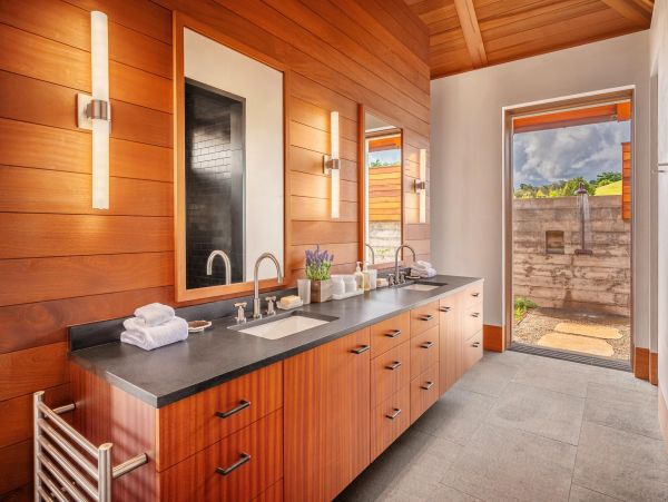 Kauai Luxury Vacation Rental - South Shore Villa and Guest House with Pool