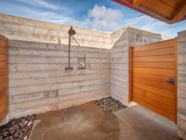 Kauai Luxury Vacation Rental - South Shore Villa and Guest House with Pool