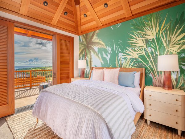 Kauai Luxury Vacation Rental - South Shore Villa and Guest House with Pool