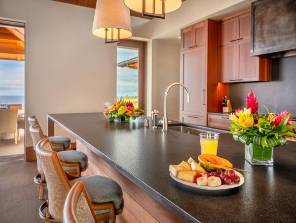 Kauai Luxury Vacation Rental - South Shore Villa and Guest House with Pool