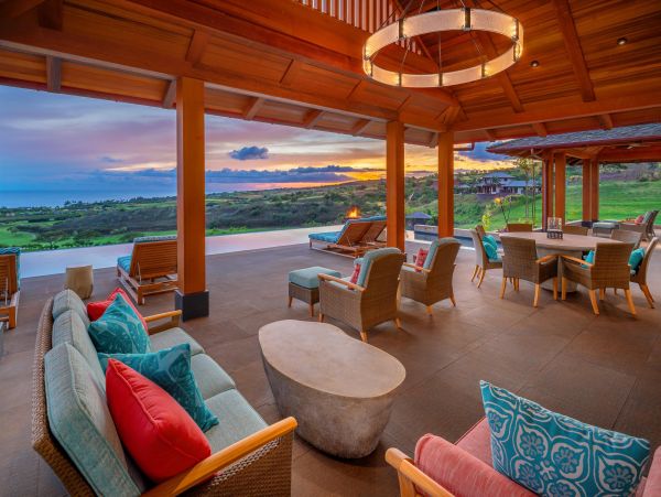 Kauai Luxury Vacation Rental - South Shore Villa and Guest House with Pool