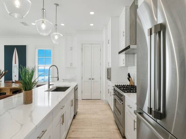 Beachfront 10-Bedroom Vacation Rentals  with Private Pools in Panama City Beach