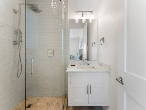 Beachfront 10-Bedroom Vacation Rentals  with Private Pools in Panama City Beach
