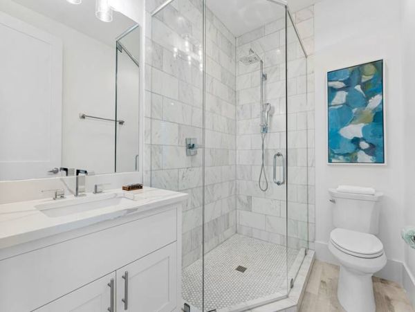 Beachfront 10-Bedroom Vacation Rentals  with Private Pools in Panama City Beach