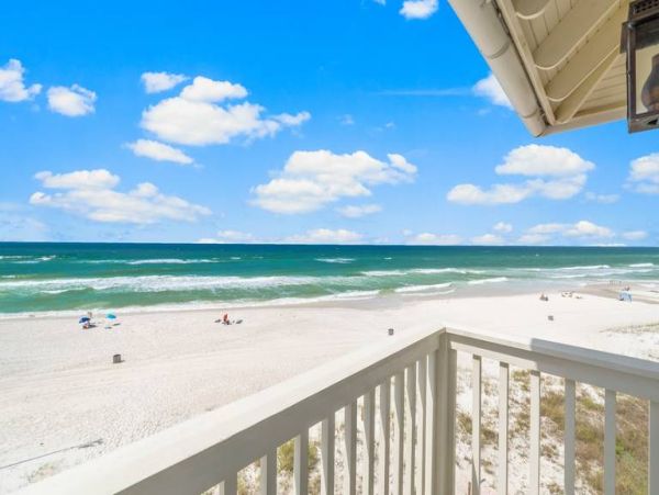 Beachfront 10-Bedroom Vacation Rentals  with Private Pools in Panama City Beach