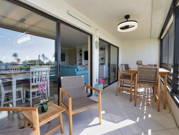 Beachfront Elegance on Sanibel Island - 3 BR Condo with Gulf Views