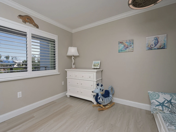 Beachfront Elegance on Sanibel Island - 3 BR Condo with Gulf Views