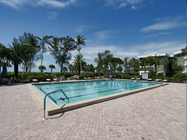 Beachfront Elegance on Sanibel Island - 3 BR Condo with Gulf Views