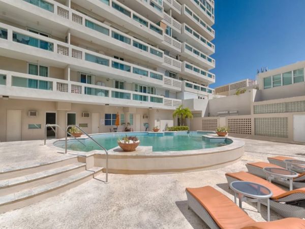 Puerto Rico Stylish Four Bedroom Vacation Rental Walk to Beach