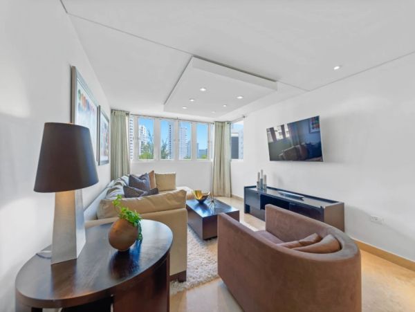 Puerto Rico Stylish Four Bedroom Vacation Rental Walk to Beach