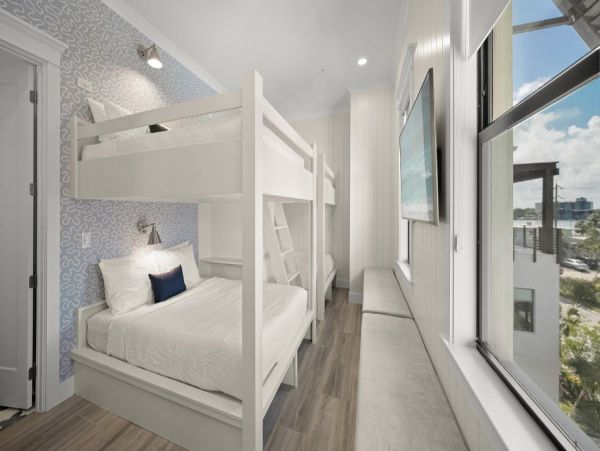 Luxury Clearwater Beach Vacation Rental Private Pool, Rooftop Deck & More