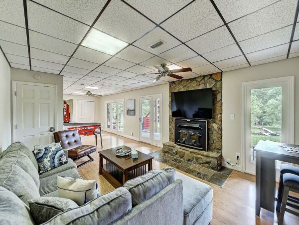 Lake Norman Home 1093979