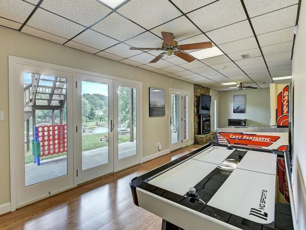 Lake Norman Home 1093979